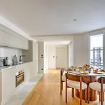 3-chambres Luxueux Et Familial -vendome- Climatise Apartment