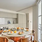 3-chambres Luxueux Et Familial -vendome- Climatise Paris