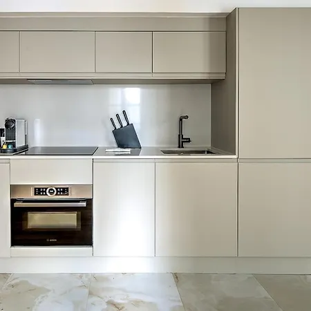 3-chambres Luxueux Et Familial -vendome- Climatise * Paris