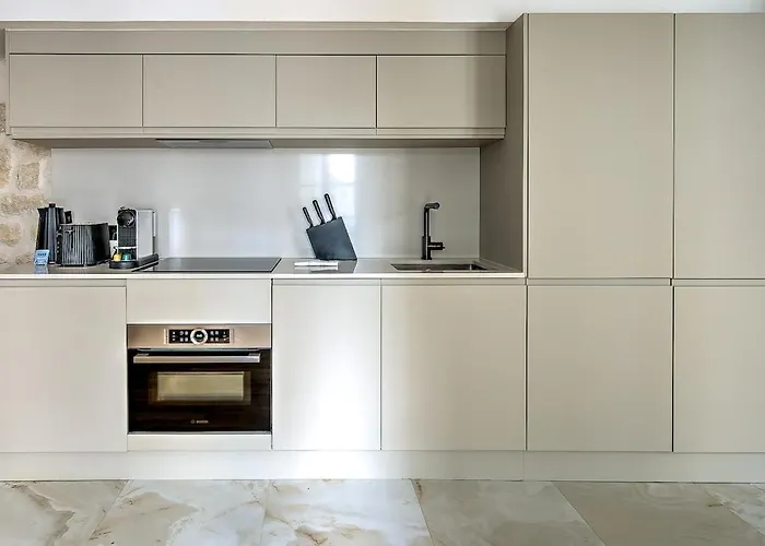 3-chambres Luxueux Et Familial -vendome- Climatise * Paris