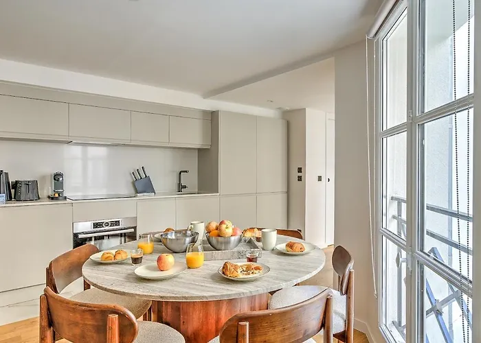 3-chambres Luxueux Et Familial -vendome- Climatise Paris